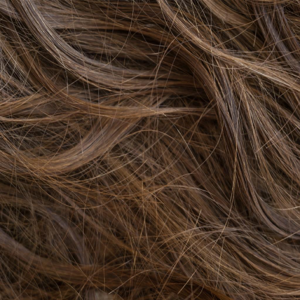 closeuponslightlydamagedbrownhair